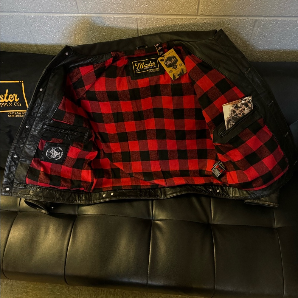 Master supply co.  leather jacket with bag ,brand new,size USA XL.